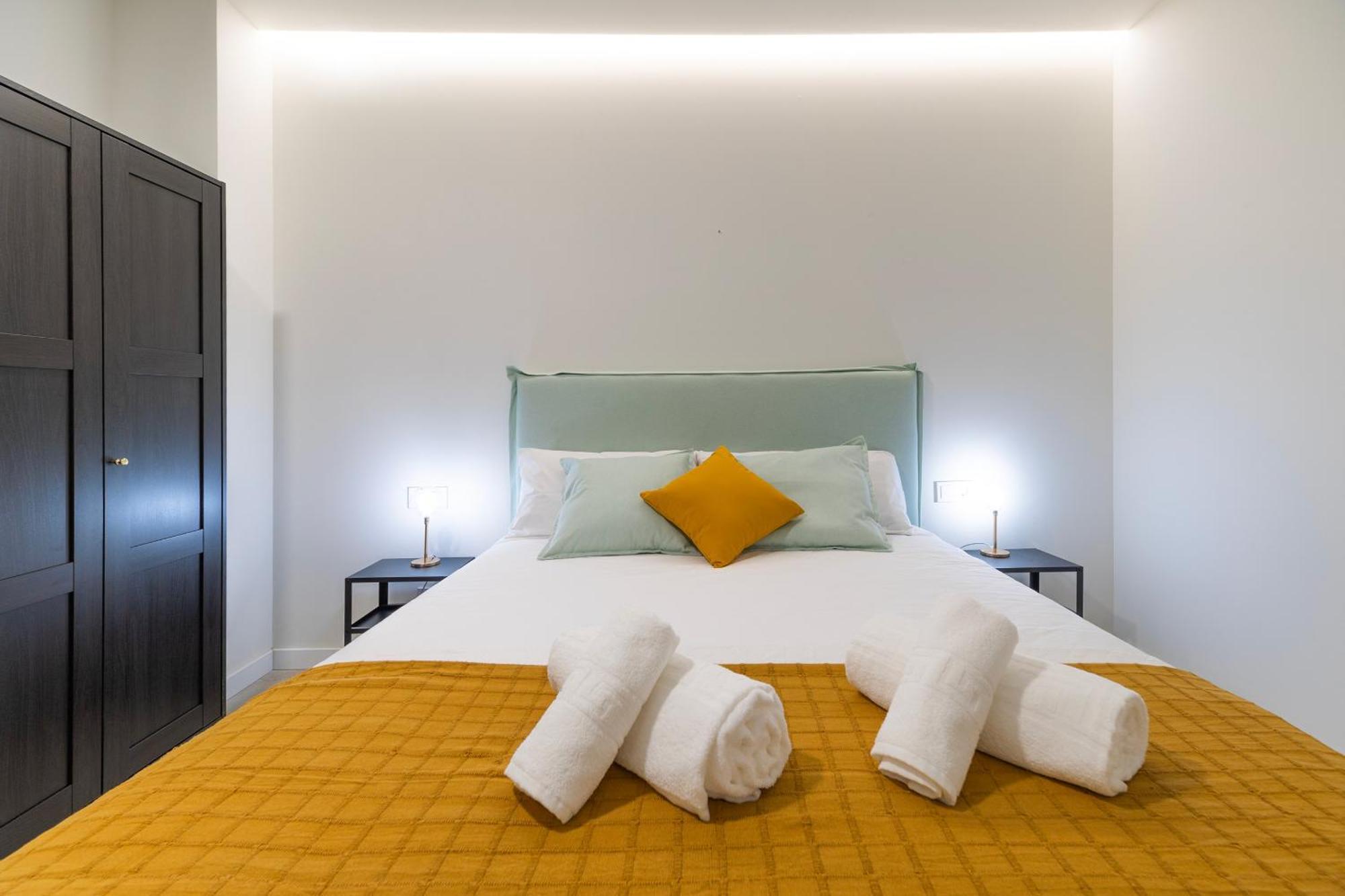 Ag7 Loft Valencia Espaciosos Estudios Con Terraza Cercanos Al Metro Zona Ayora Ngoại thất bức ảnh