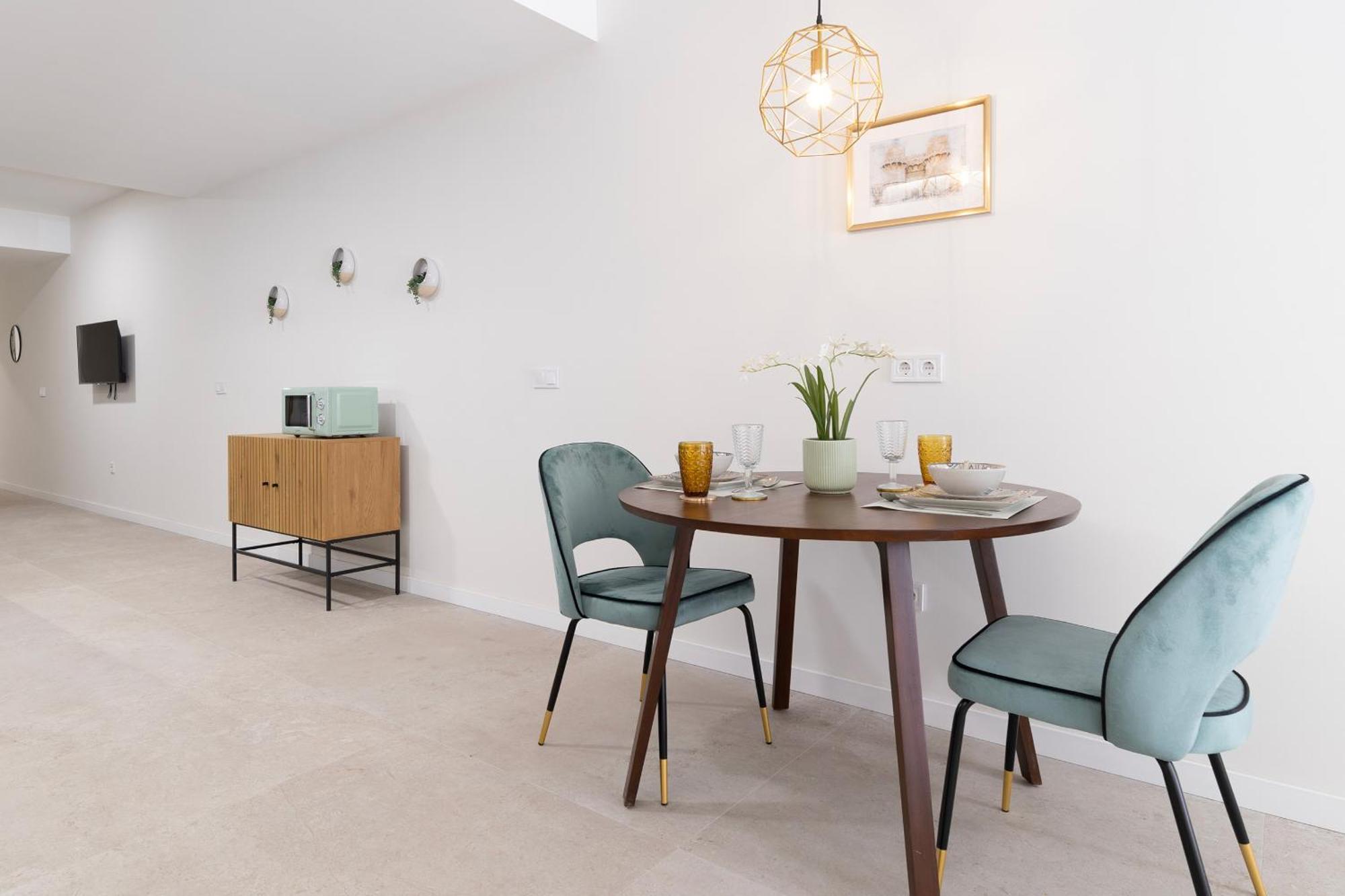 Ag7 Loft Valencia Espaciosos Estudios Con Terraza Cercanos Al Metro Zona Ayora Ngoại thất bức ảnh