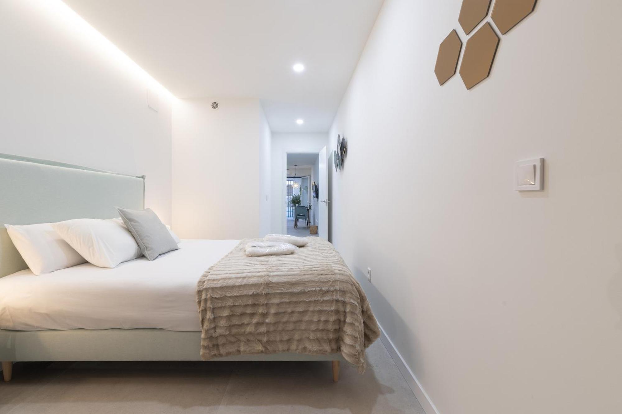 Ag7 Loft Valencia Espaciosos Estudios Con Terraza Cercanos Al Metro Zona Ayora Ngoại thất bức ảnh